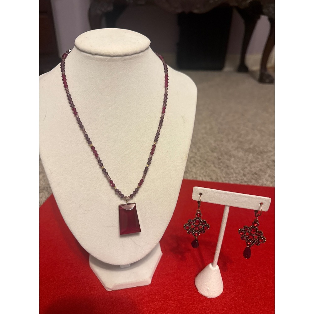 Vintage Style Ruby Red Purple Beaded Pendant Necklace & Chandelier Earrings Set